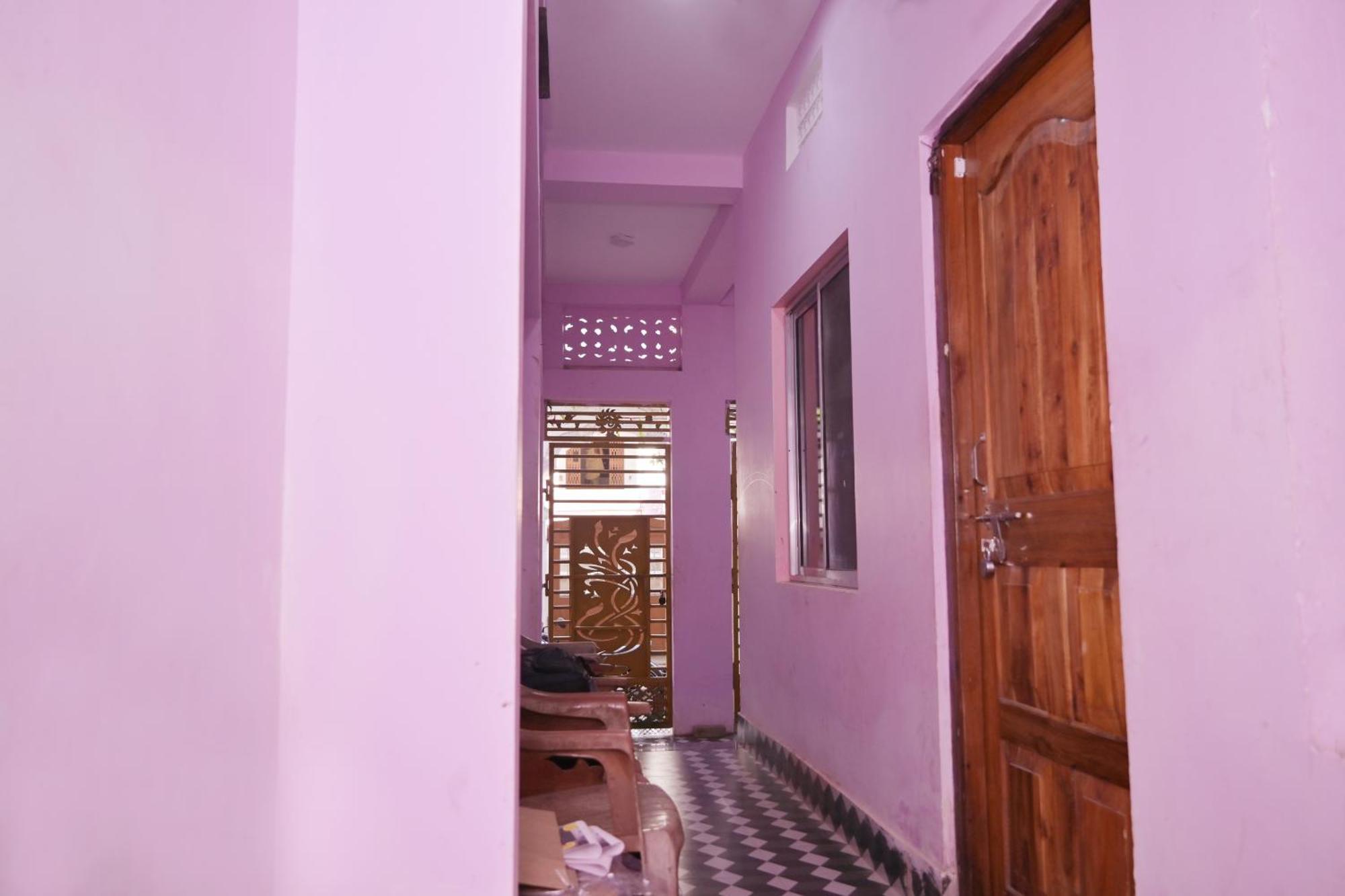 Mishra's Homestay *